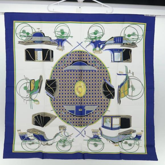 HERMES Scarves - Picture 2 of 16